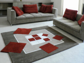 tapis design, ce carré ne tourne pas rond, gris, rouge, tapis carré, salon