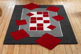 tapis création, rectangle, rectangulaire, rouge, gris, blanc, tufté, Aubusson