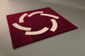 Ronde-de-nuit, tapis carre, bordeaux, tufte